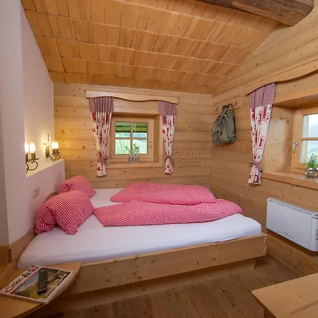 Bachgut - Am Berg Aparthotel